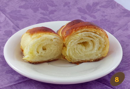 Švieži kruasanai